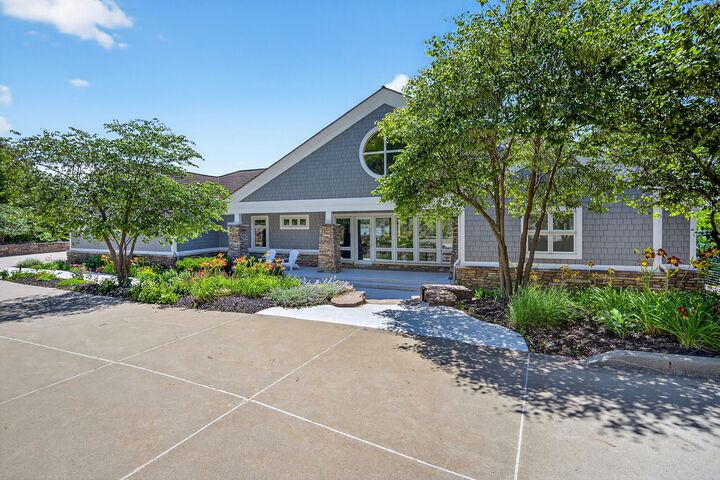 Property Photo: 5333 Panorama Terrace IA 50216