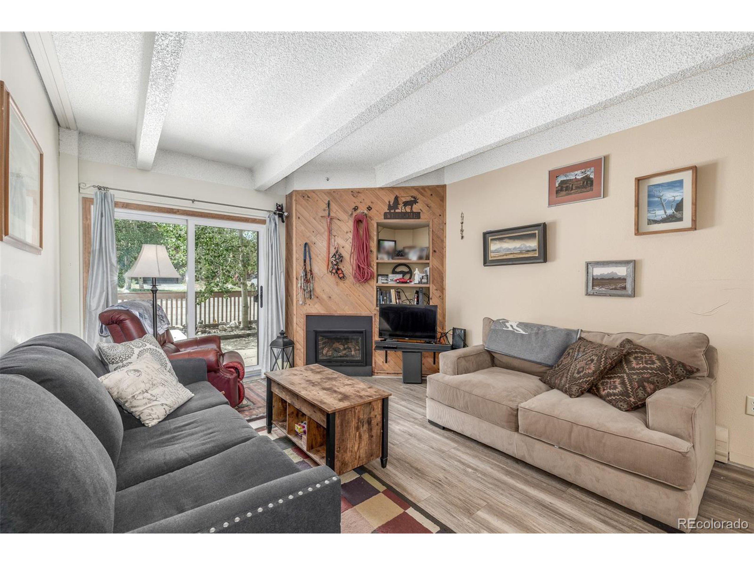 Property Photo: 200 Granite St 102 CO 80443