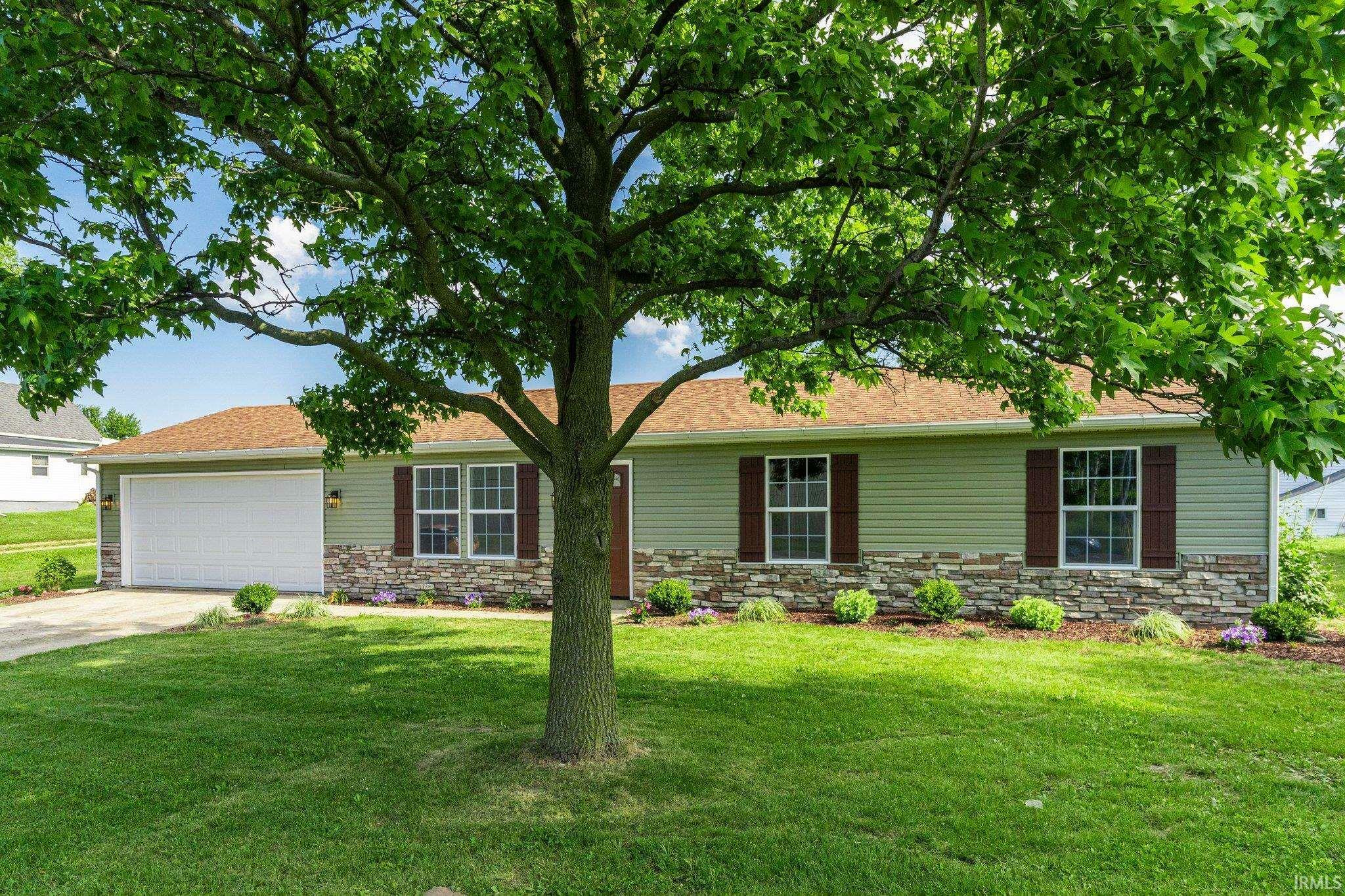 Property Photo: 509 W State Street IN 46705