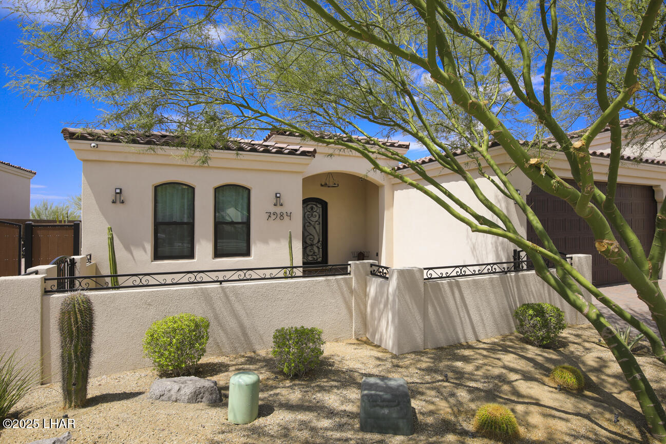 Property Photo: 7984 Plaza Del Rio AZ 86406