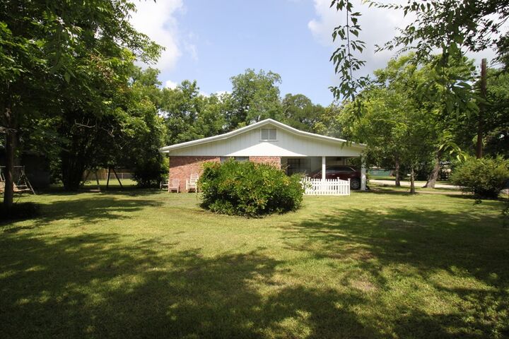 Property Photo:  111 West Pecan  TX 75949 