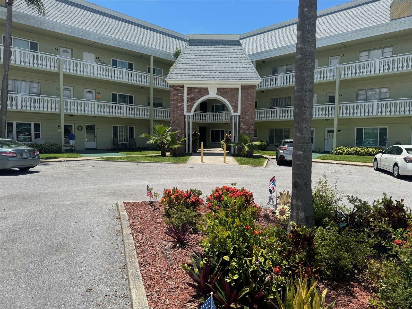 Property Photo: 2459 Columbia Drive 39 FL 33763