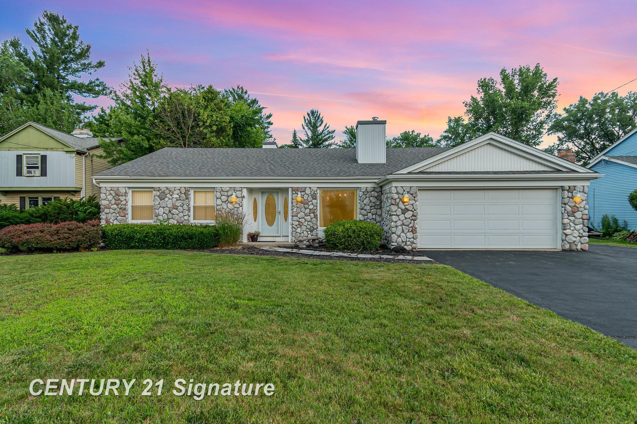 Property Photo: 5260 Shattuck Road MI 48603