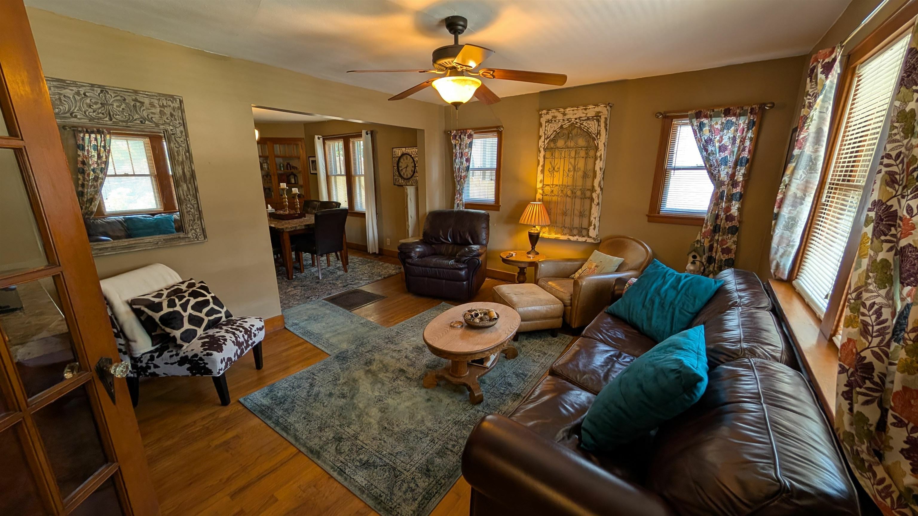 Property Photo: 330 Williams Street SD 57732