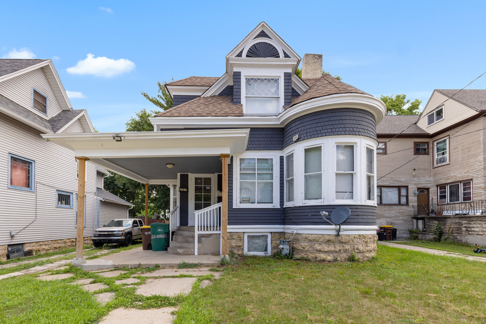 Property Photo: 844 Haskell Avenue IL 61103