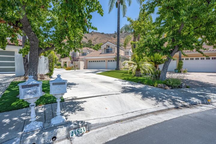 Property Photo: 24523 Via Esquina CA 91302