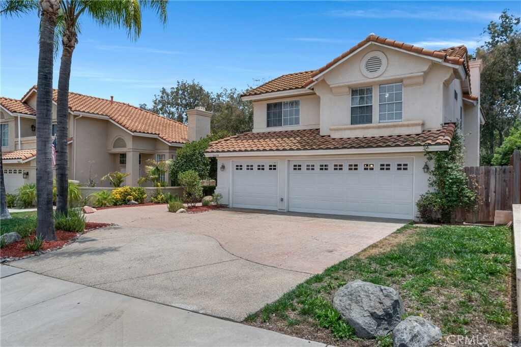 Property Photo: 24599 Calle San Vicente CA 92562