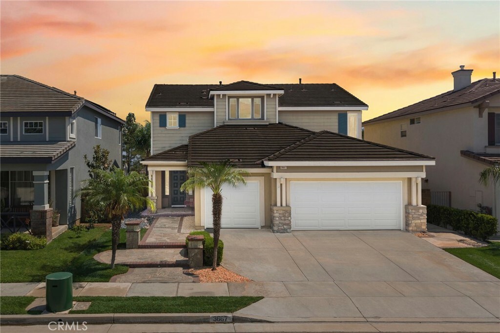 Property Photo: 3667 Skylark Way CA 92823