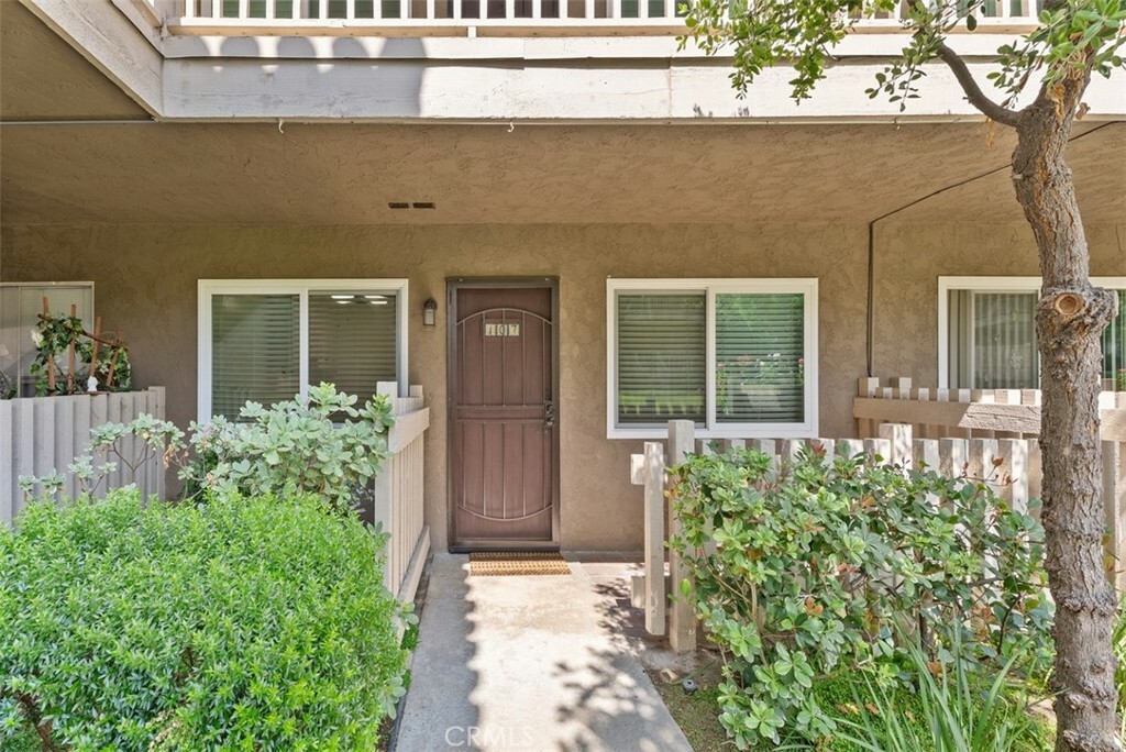 Property Photo: 531 S La Veta Park Circle 107 CA 92868