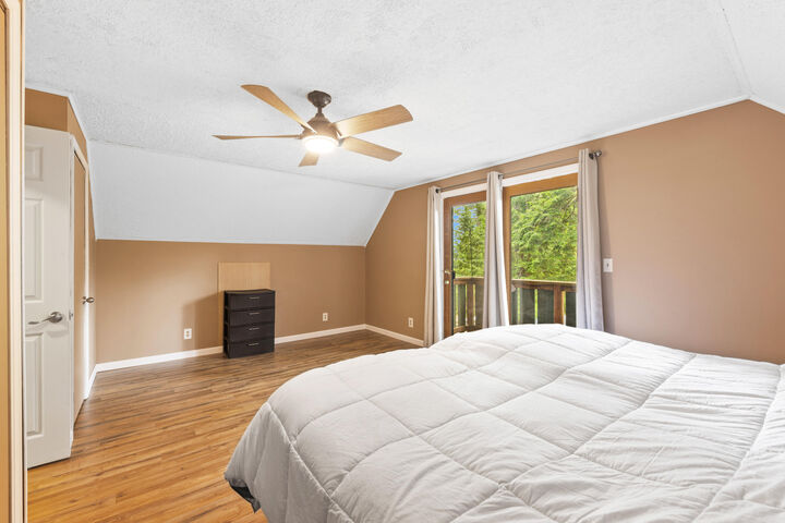 Property Photo: 11 Ridgewood Drive ME 04027