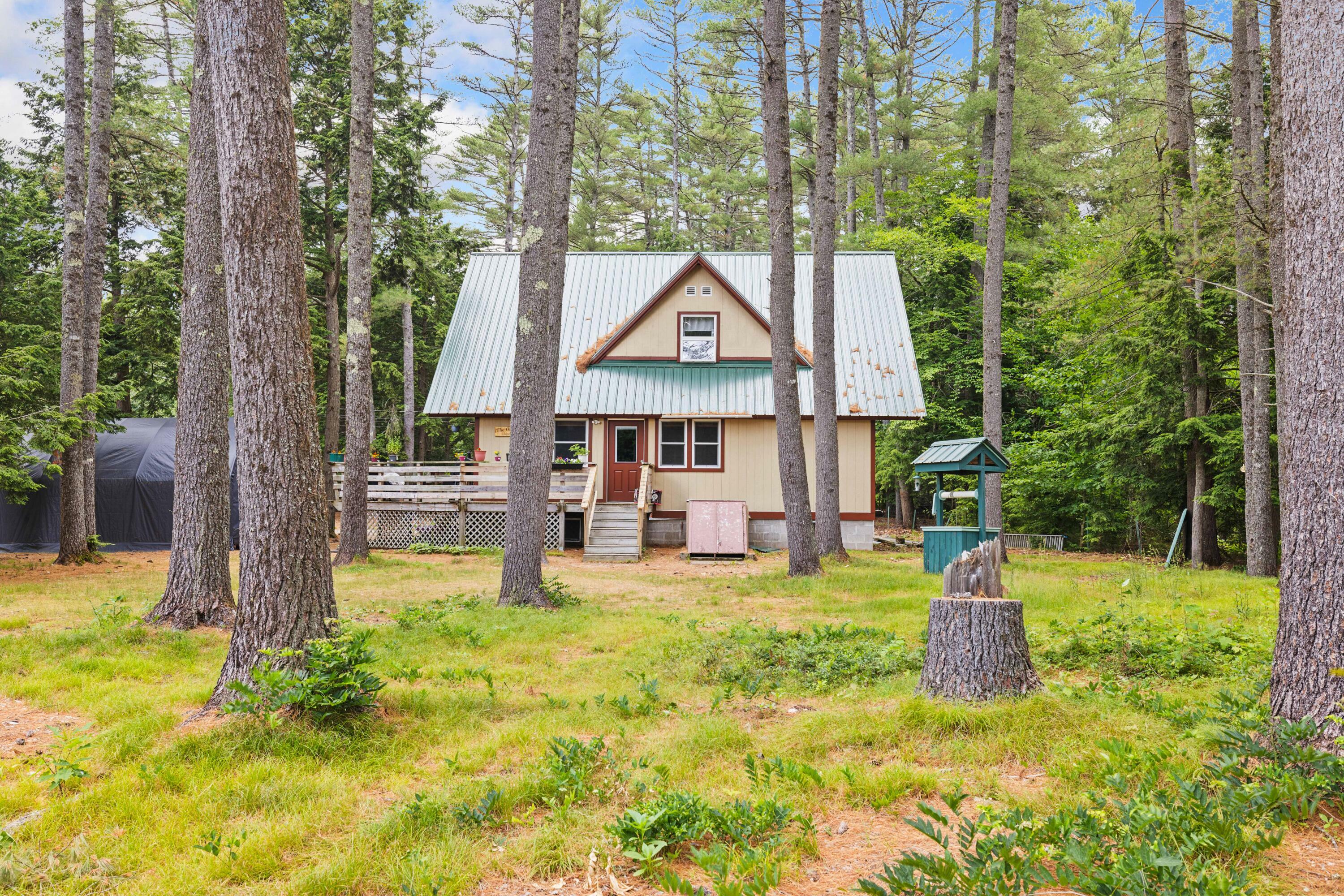 Property Photo: 11 Ridgewood Drive ME 04027