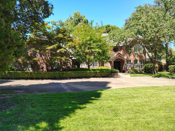 Property Photo:  6126 Van Alstine Avenue  CA 95608 