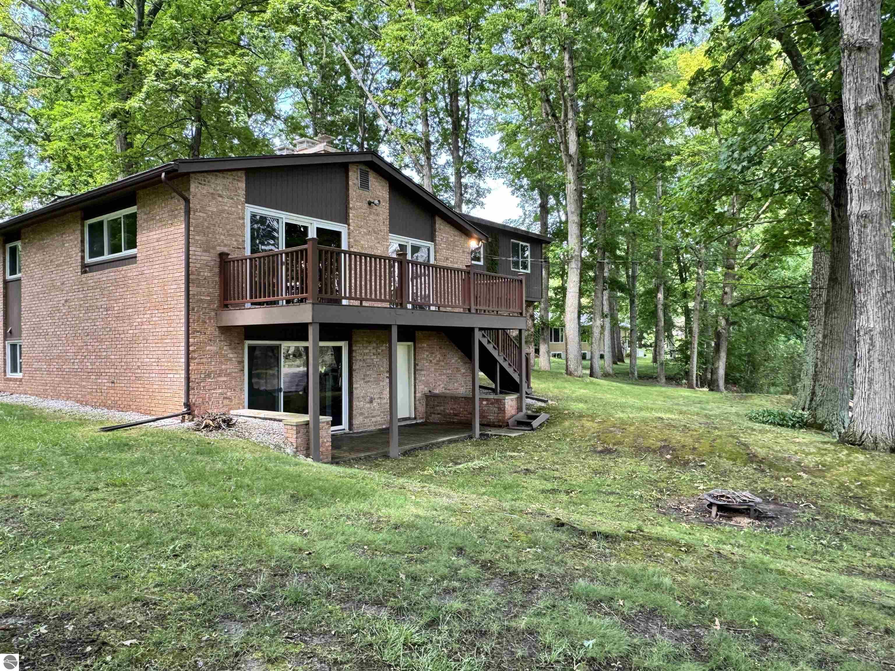 Property Photo:  173 S Spring Street  MI 48640 