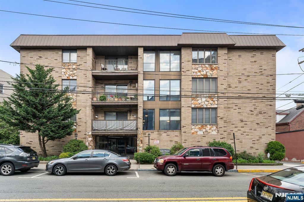 Property Photo: 314 Palisade Avenue 2A NJ 07024