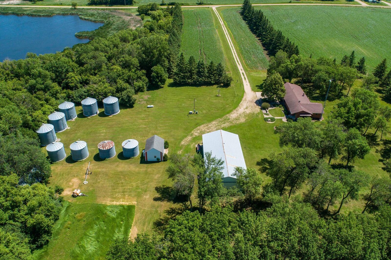 Property Photo:  31289 270th Avenue  MN 56590 