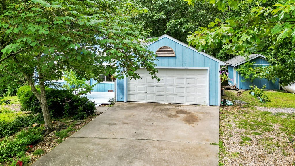 Property Photo: 20 Lerwick Lane AR 72715