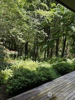 Property Photo: 998 Vineyard Lane J101 WA 98110