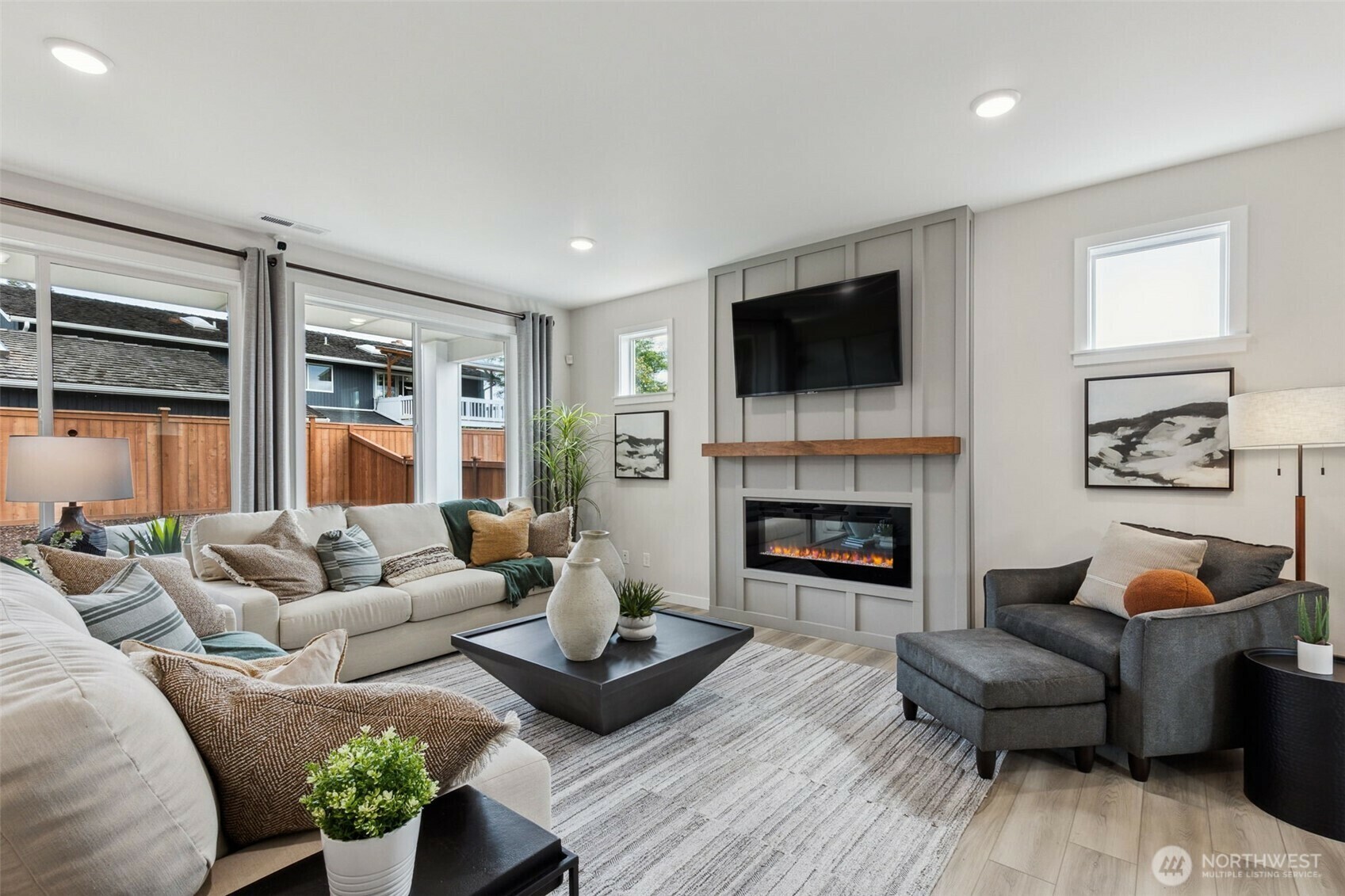 Property Photo: 10813 43rd Avenue SE WA 98208