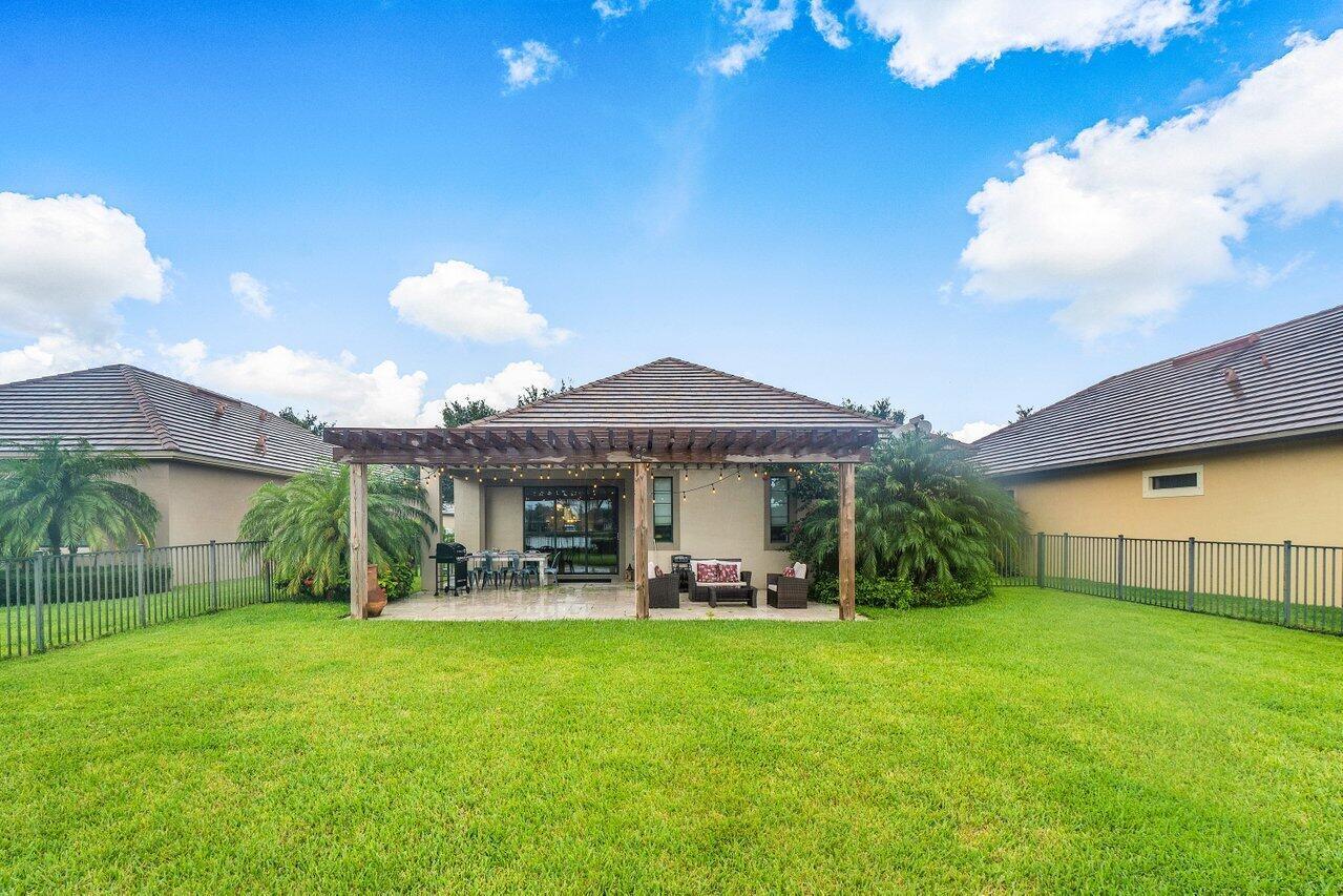 Property Photo: 10178 Prato Street FL 33414