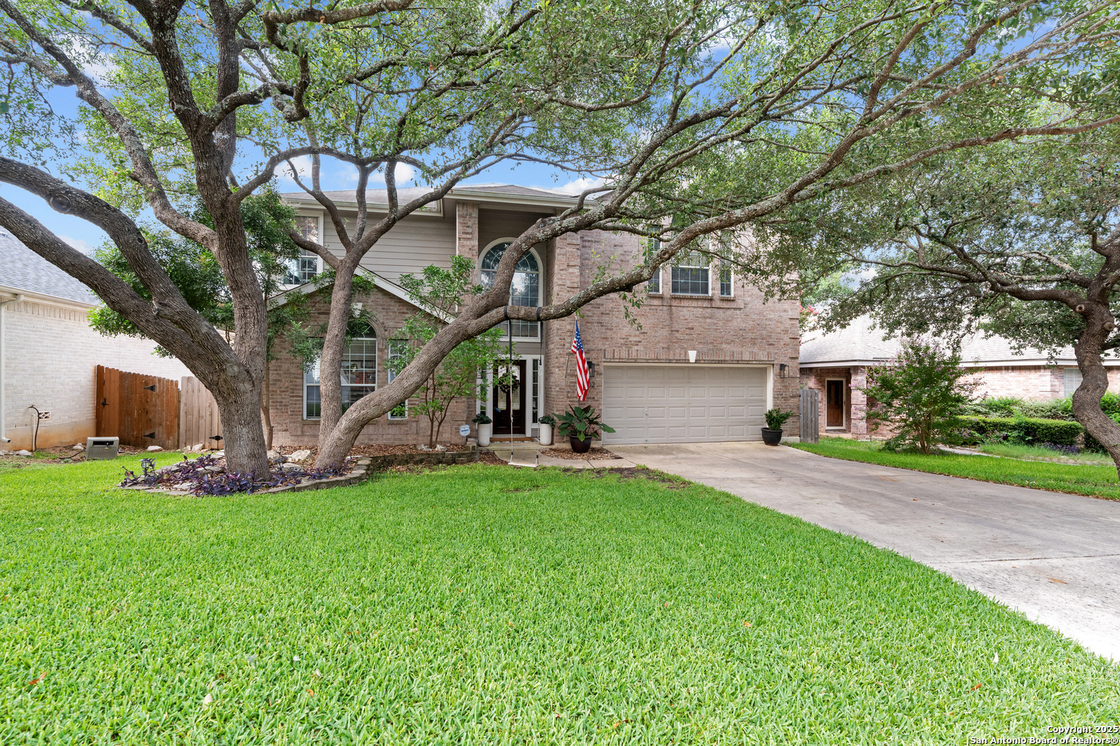 302 Nueces Spring  San Antonio TX 78258 photo