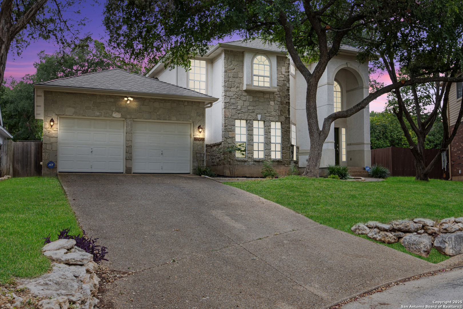 Property Photo: 15903 Lofty Heights TX 78232