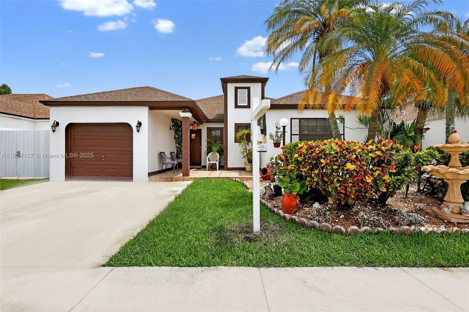 14355 SW 158th St  Miami FL 33177 photo