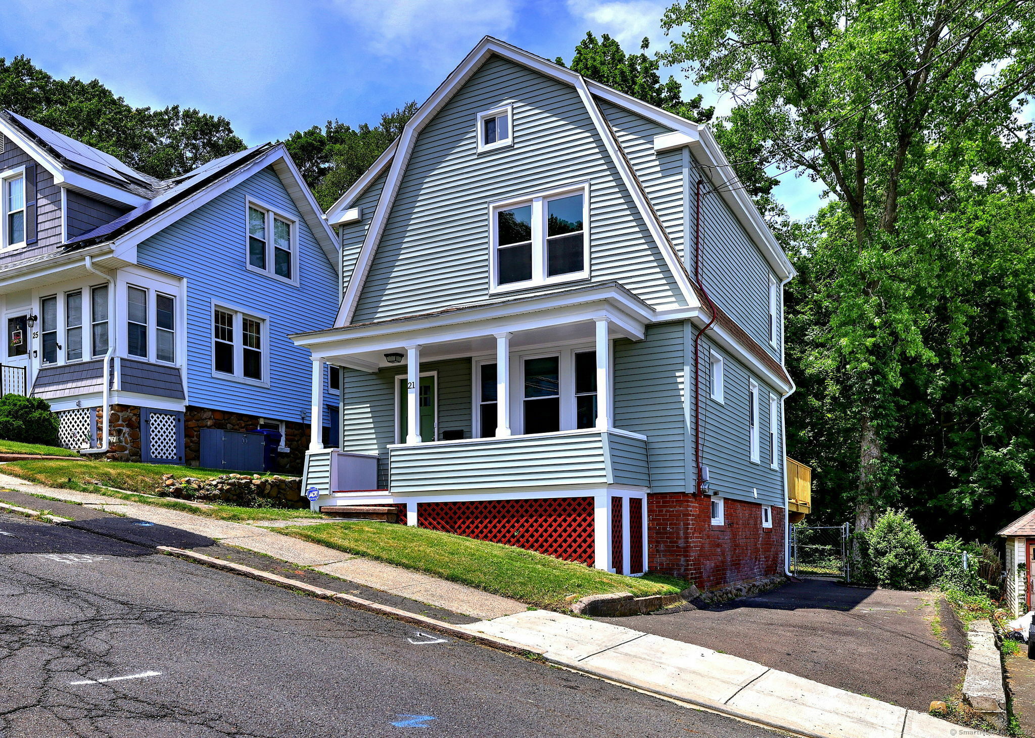Property Photo: 21 Orange Terrace CT 06516