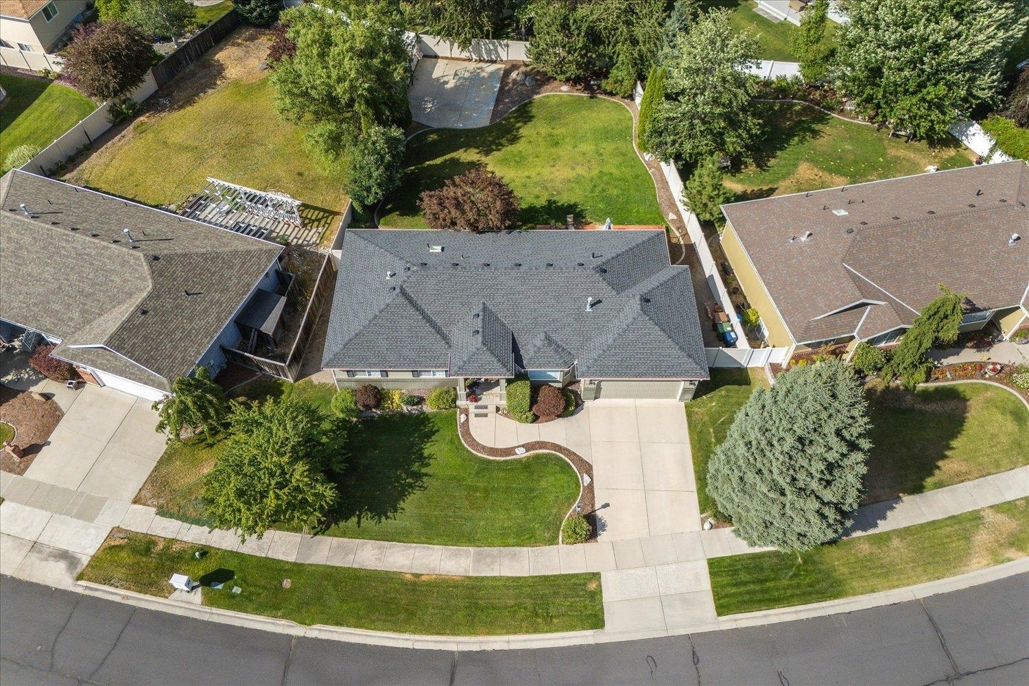 Property Photo: 6310 W Sundance Dr WA 99208