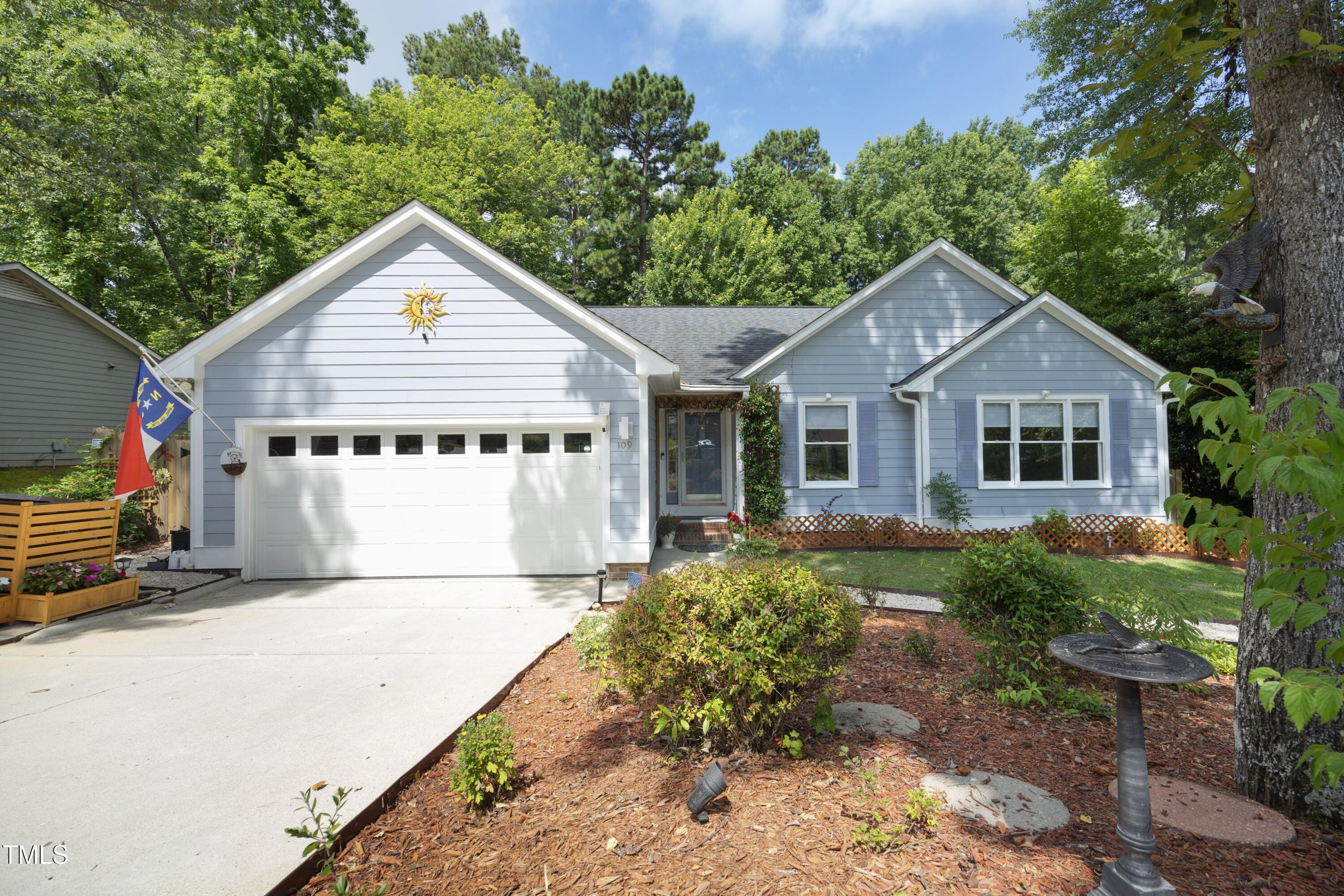 Property Photo: 109 Stonecutter Court NC 27529