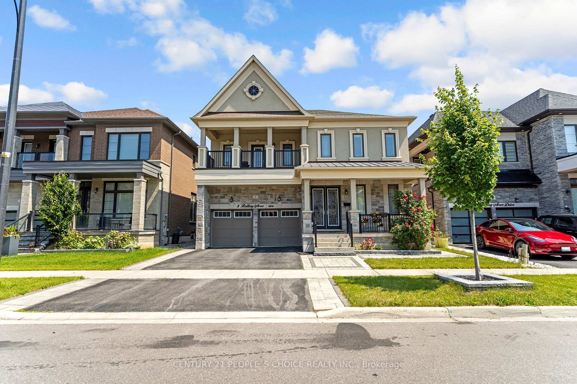 Photo de la propriété:  8 Rolling Acres Drive  ON L6X 5P3 