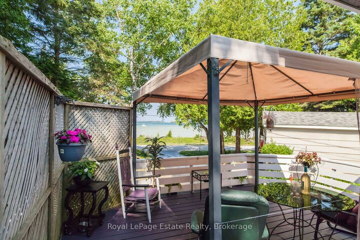 Property Photo: 371 Bay Street ON N0H 2T0