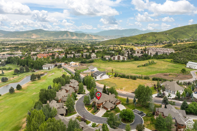 Property Photo: 1075 N Turnberry Ct UT 84049