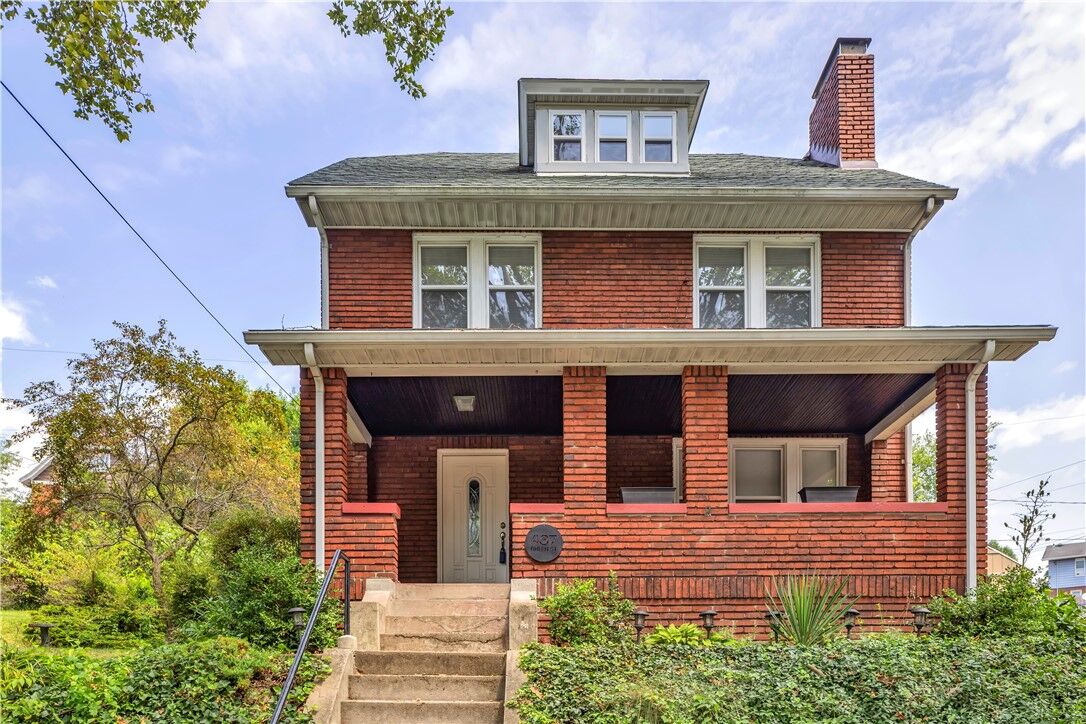 Property Photo: 437 Green St PA 15120