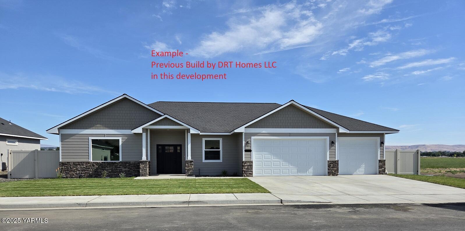 4606 W Larch Ave  Yakima WA 98903 photo