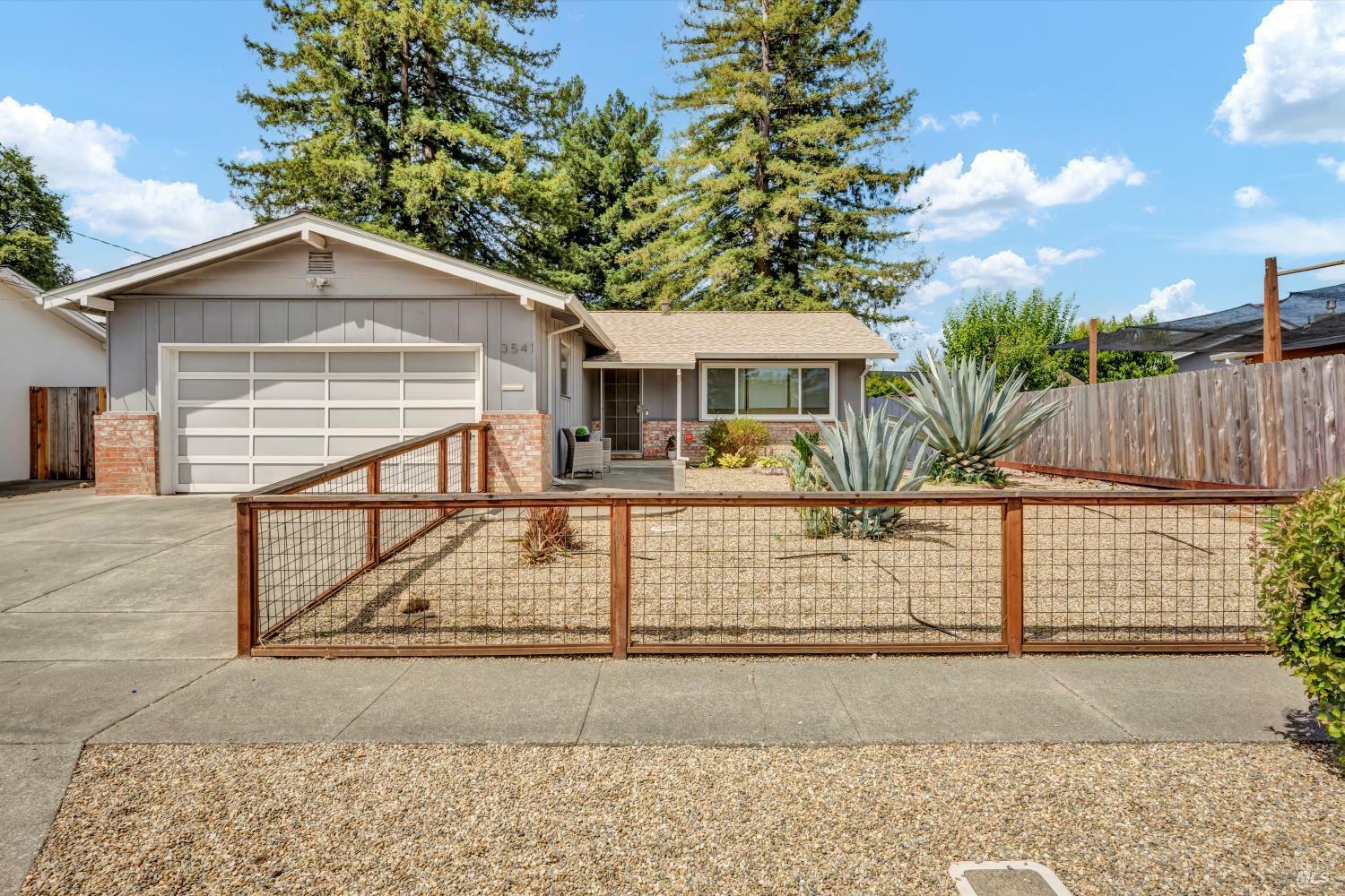 Property Photo: 3541 Palomar Way CA 94558
