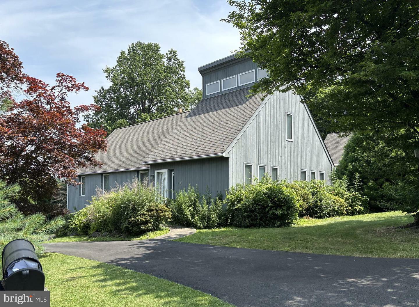 Property Photo: 2480 Dale Road PA 19006