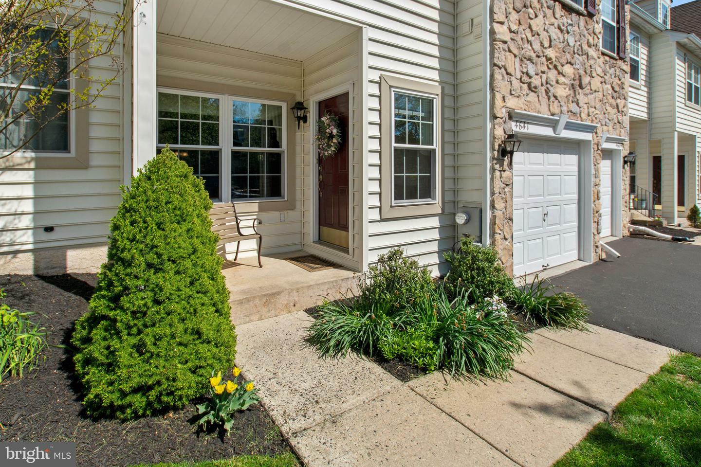Property Photo: 4641 Old Oak Road PA 18902