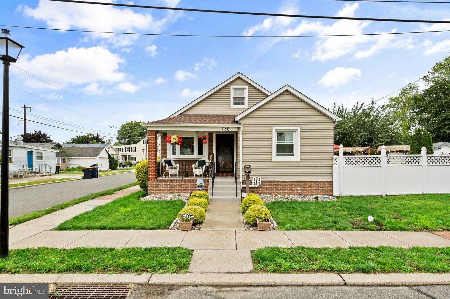 736 Cheston Avenue  Bristol PA 19007 photo