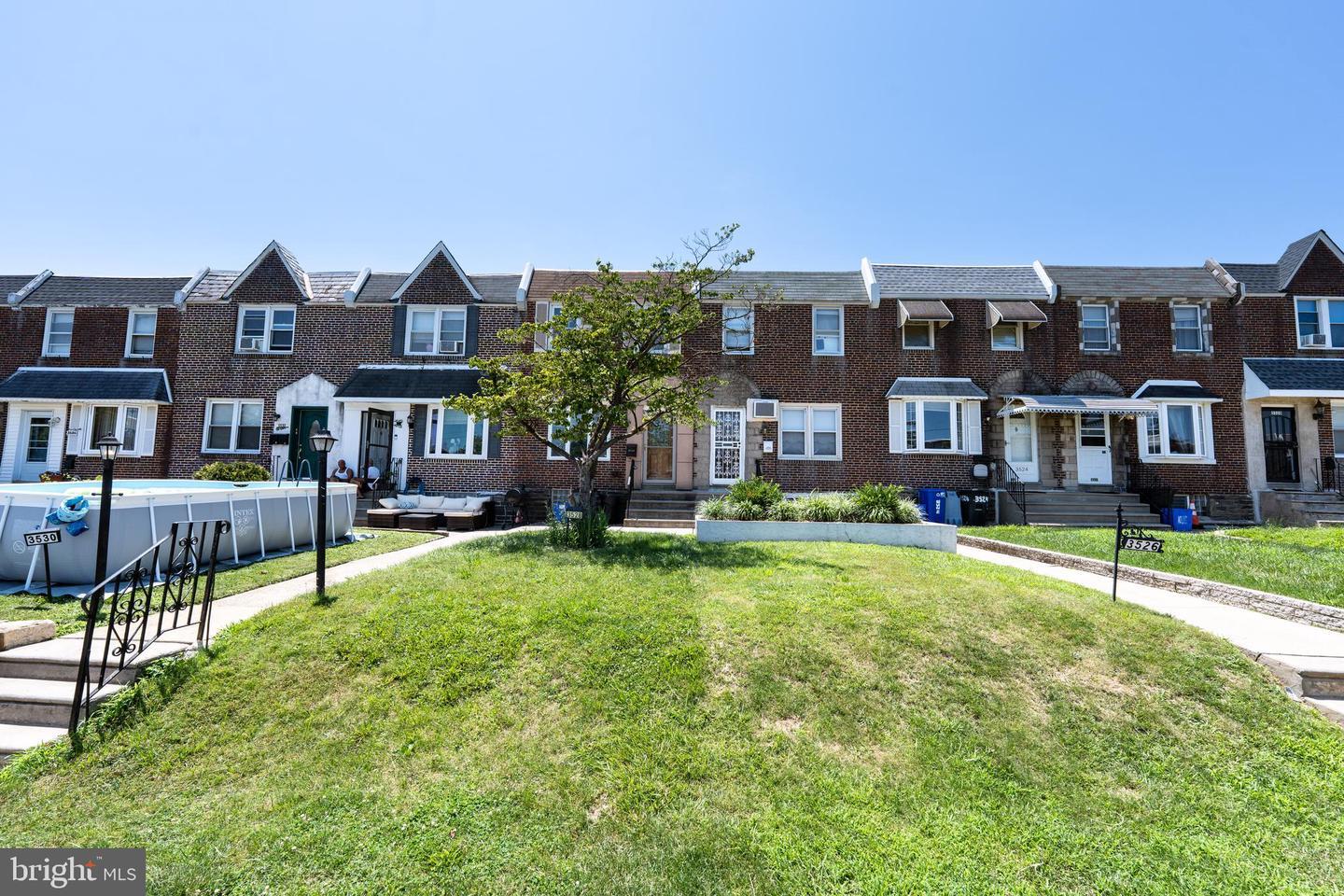 Property Photo: 3528 Hartel Avenue PA 19136