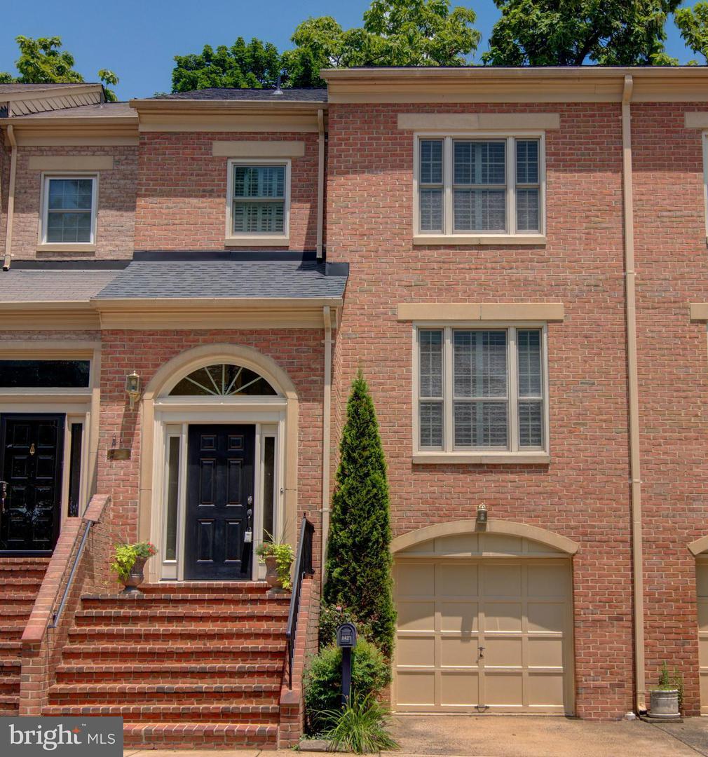 1427 McLean Mews Court  McLean VA 22101 photo