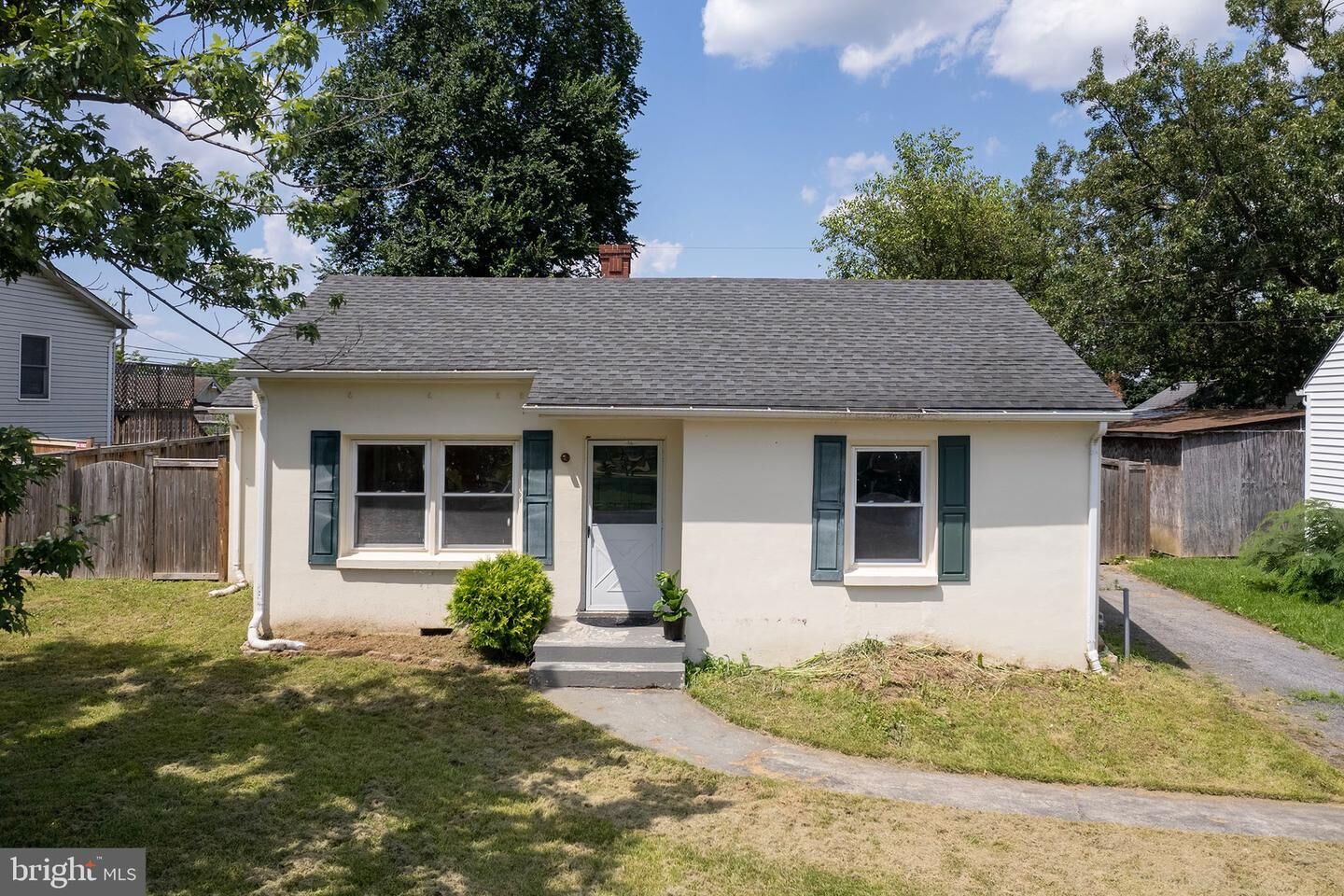 Property Photo: 143 Dowell J Circle VA 22602