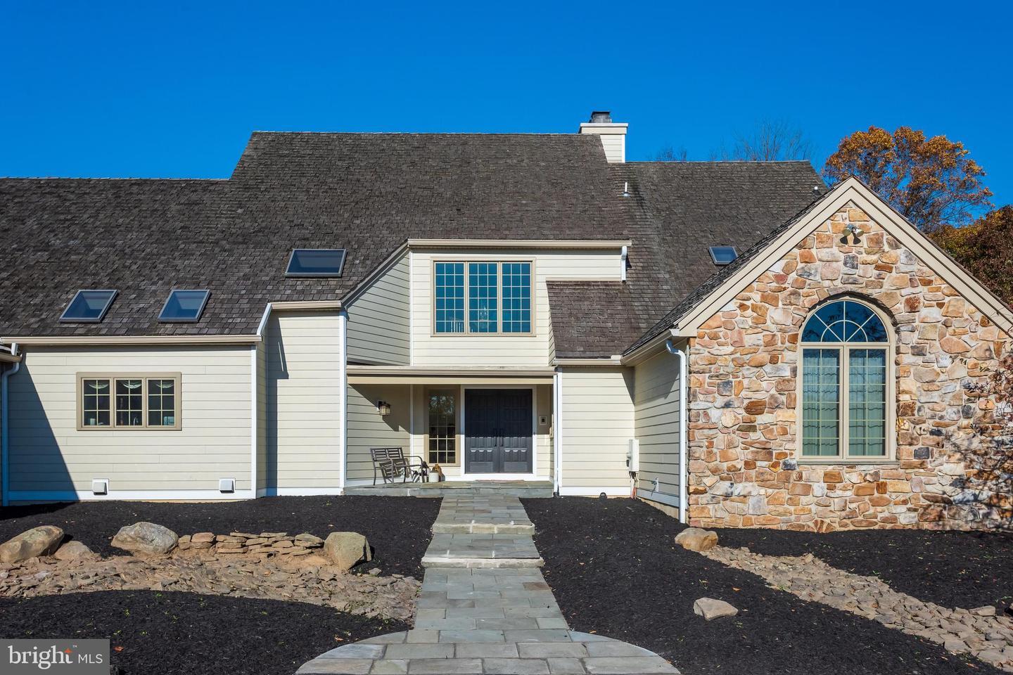 Property Photo: 1201 Bassett Lane PA 19425