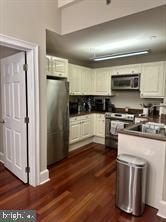 Property Photo: 1500 Chestnut Street 8I PA 19102
