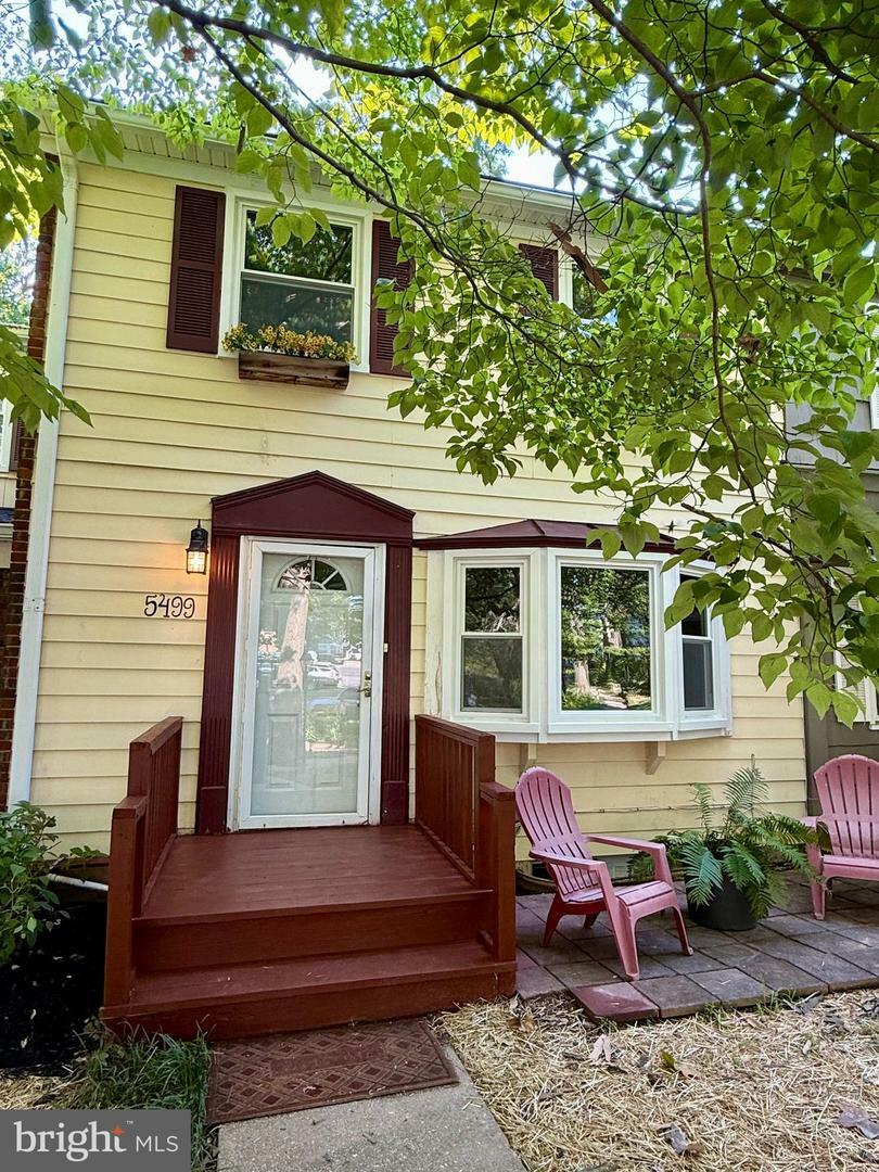 Property Photo: 5499 Green Dory Lane MD 21044