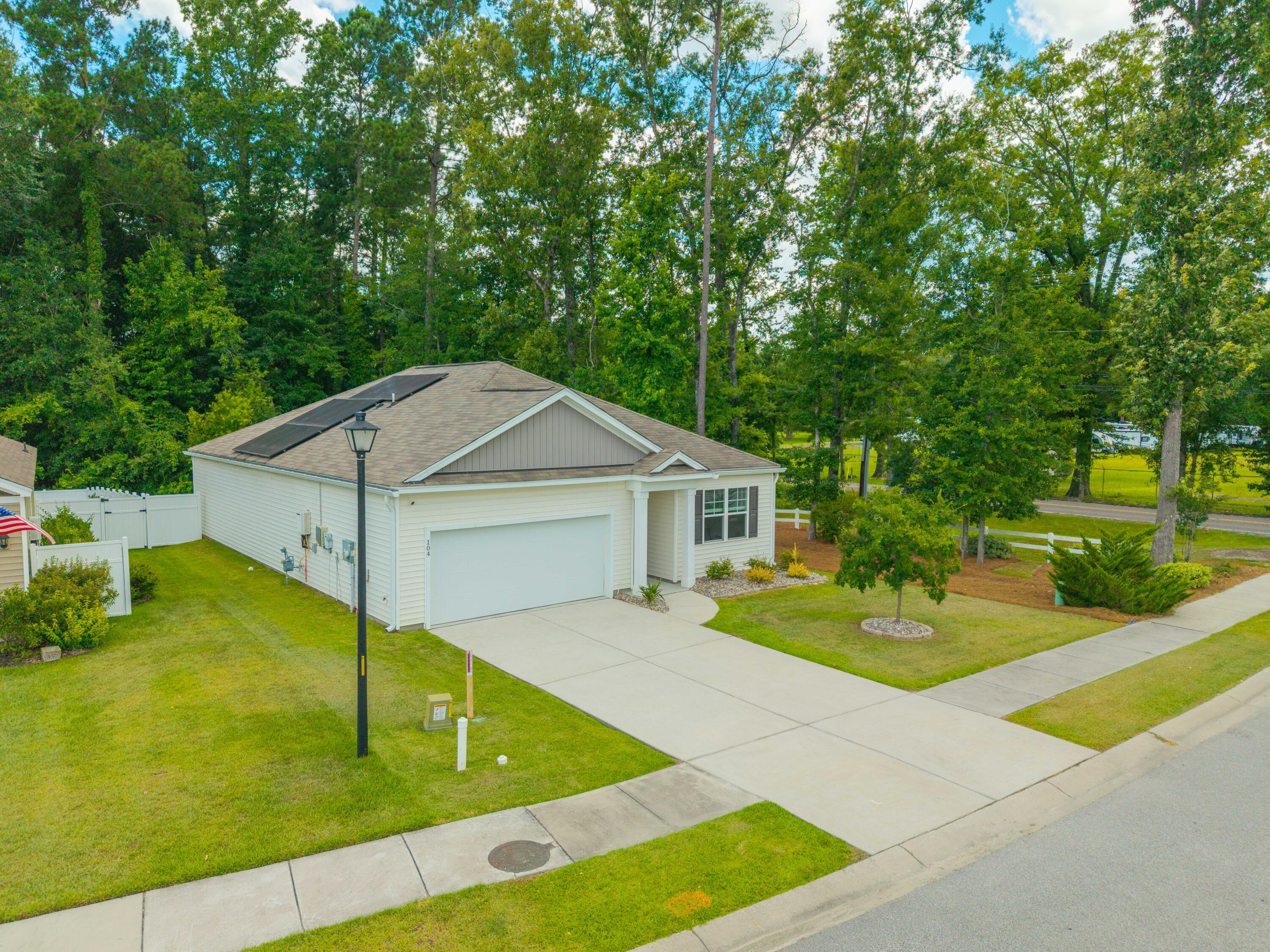 Property Photo: 104 Rusting Link Road SC 29483