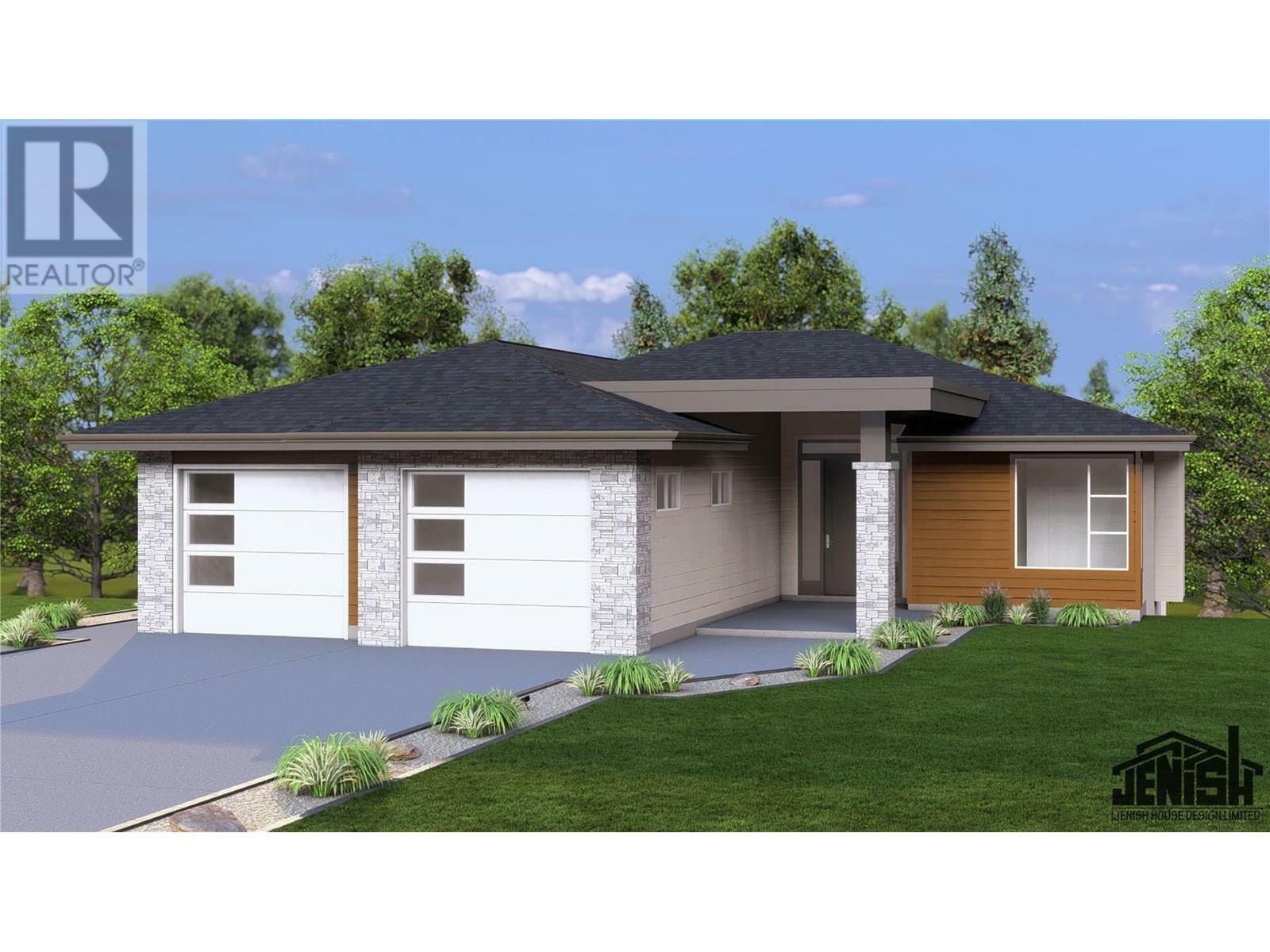 Property Photo: 1121 16 Avenue Southeast BC V1E 2R5