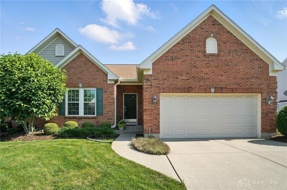 Property Photo:  3518 Queen Victoria Court  OH 45431 
