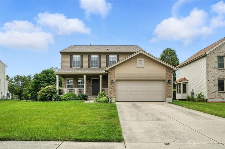 Property Photo: 6739 Heritage Park Boulevard OH 45424