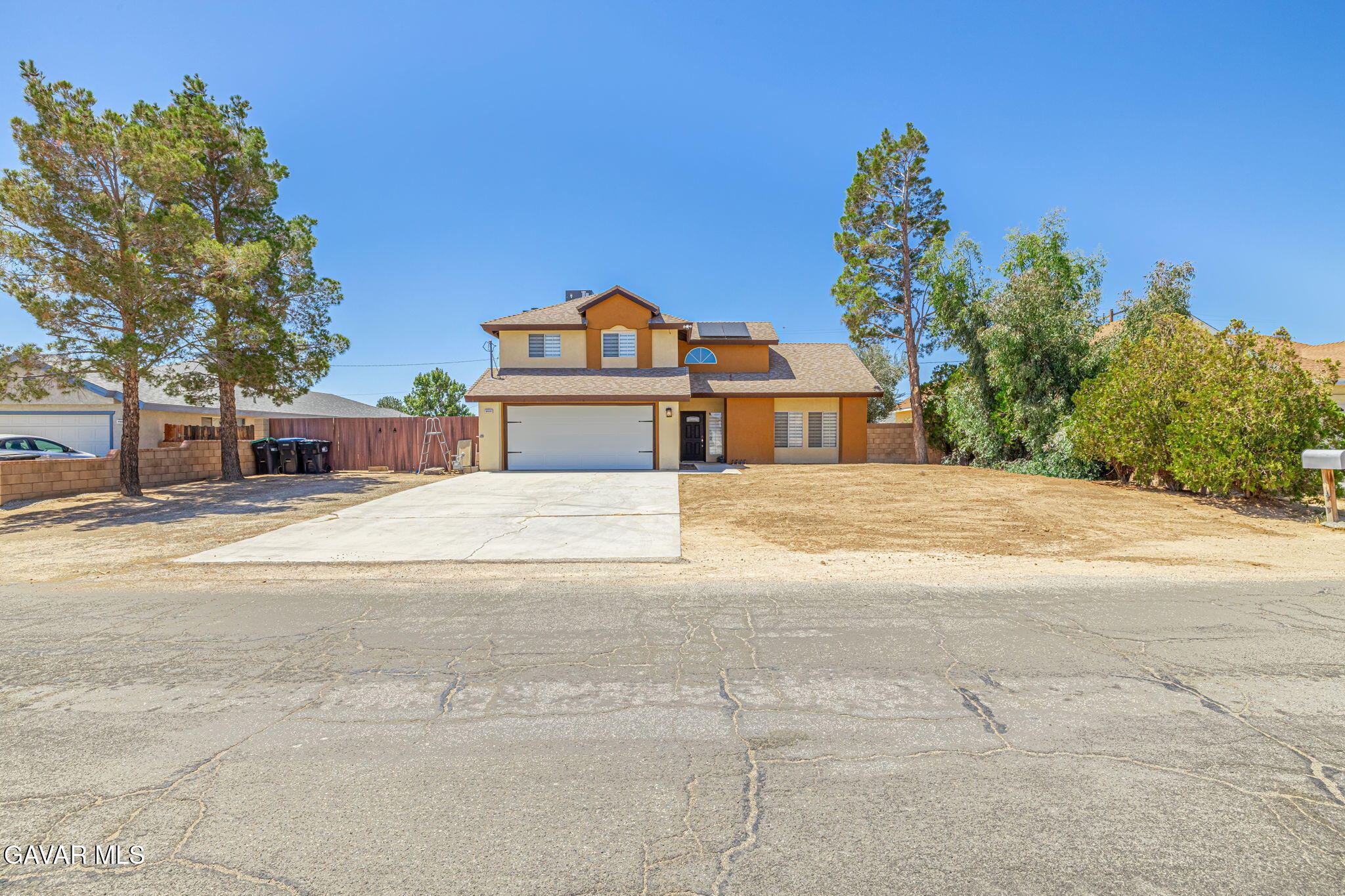 9950 Karen Avenue  California City CA 93505 photo