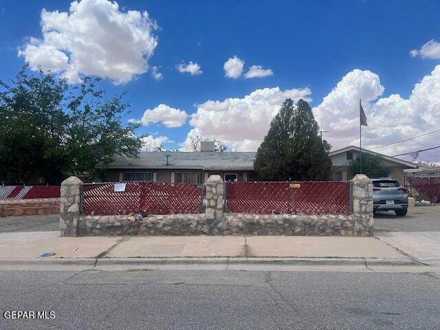 Property Photo: 8063 Glendale Avenue TX 79907